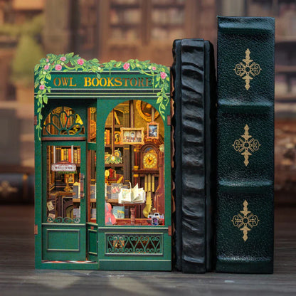 Livraria da Coruja — Kit Book Nook 3D com LED