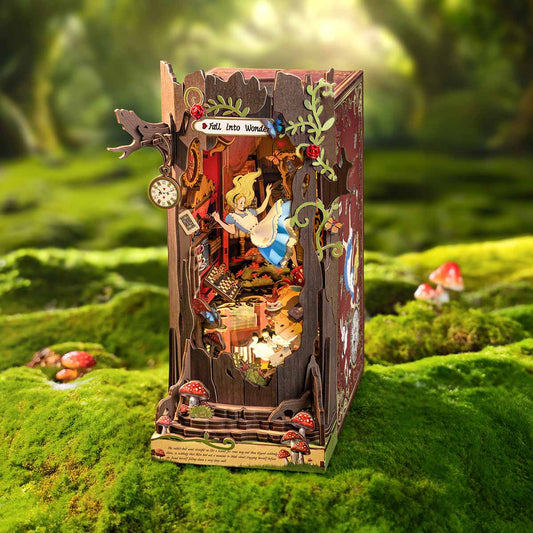 Alice no País das Maravilhas - Book Nook