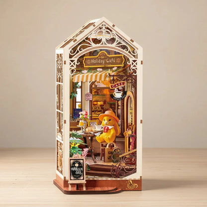 Café Charmoso | Book Nook DIY